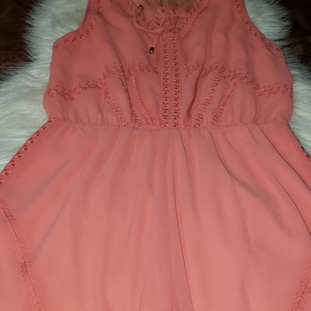 Rompers - Picture 3 of 7
